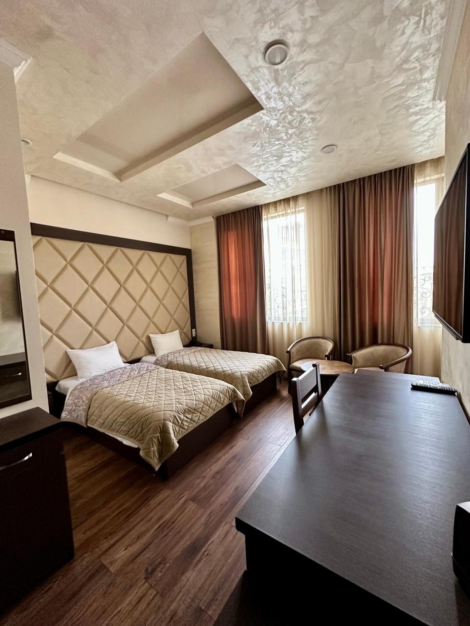 Hotel Partiez يريفان المظهر الخارجي الصورة
