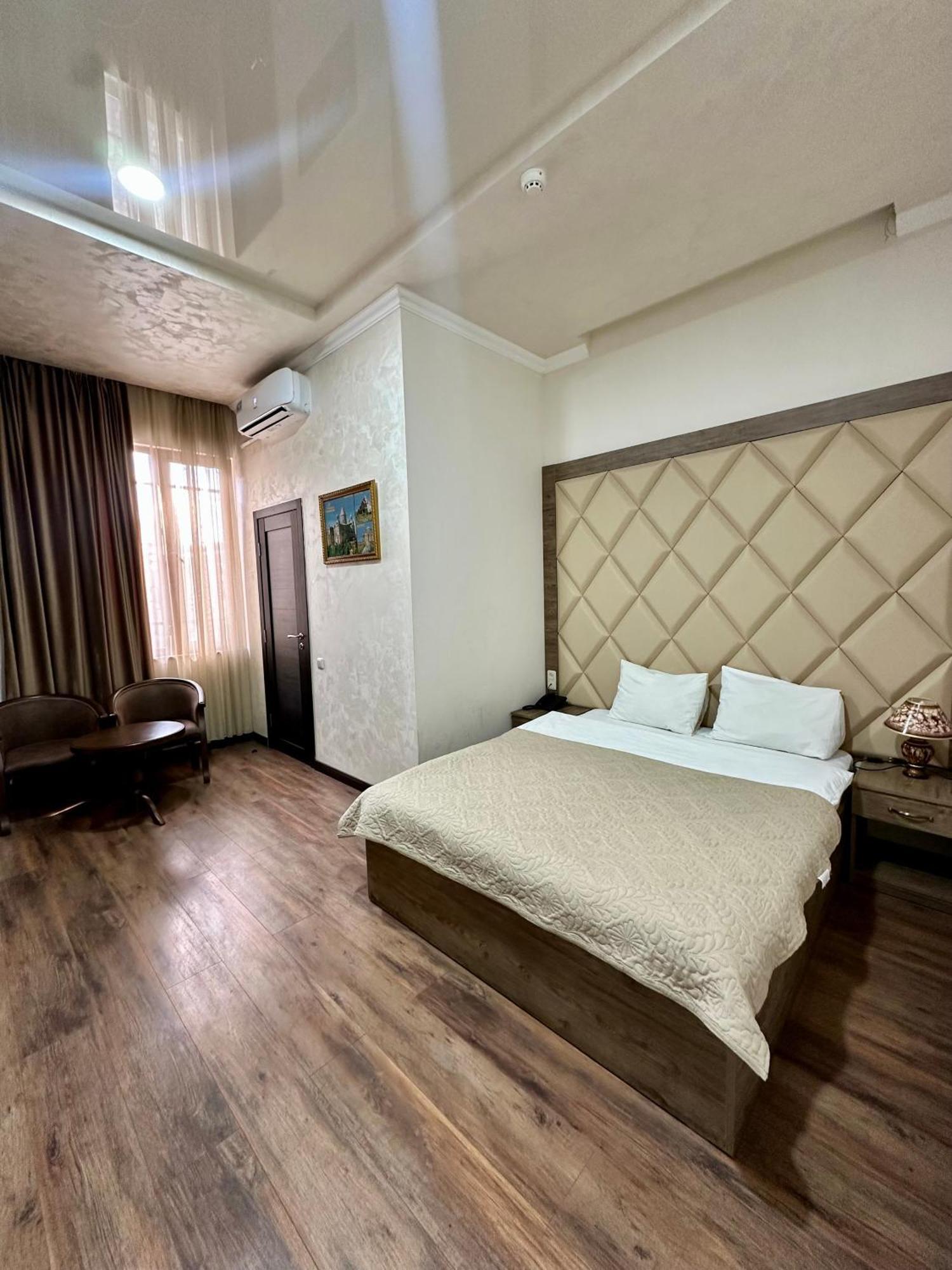 Hotel Partiez يريفان المظهر الخارجي الصورة