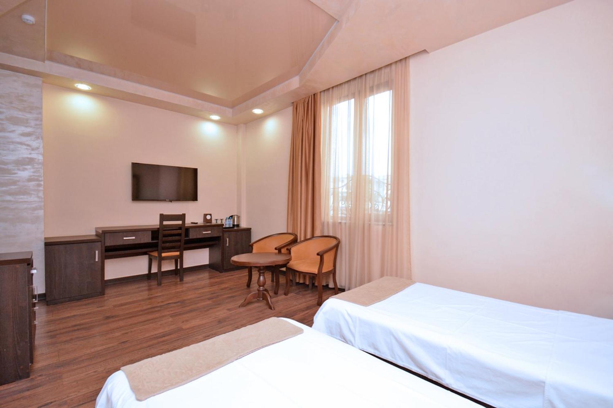 Hotel Partiez يريفان المظهر الخارجي الصورة