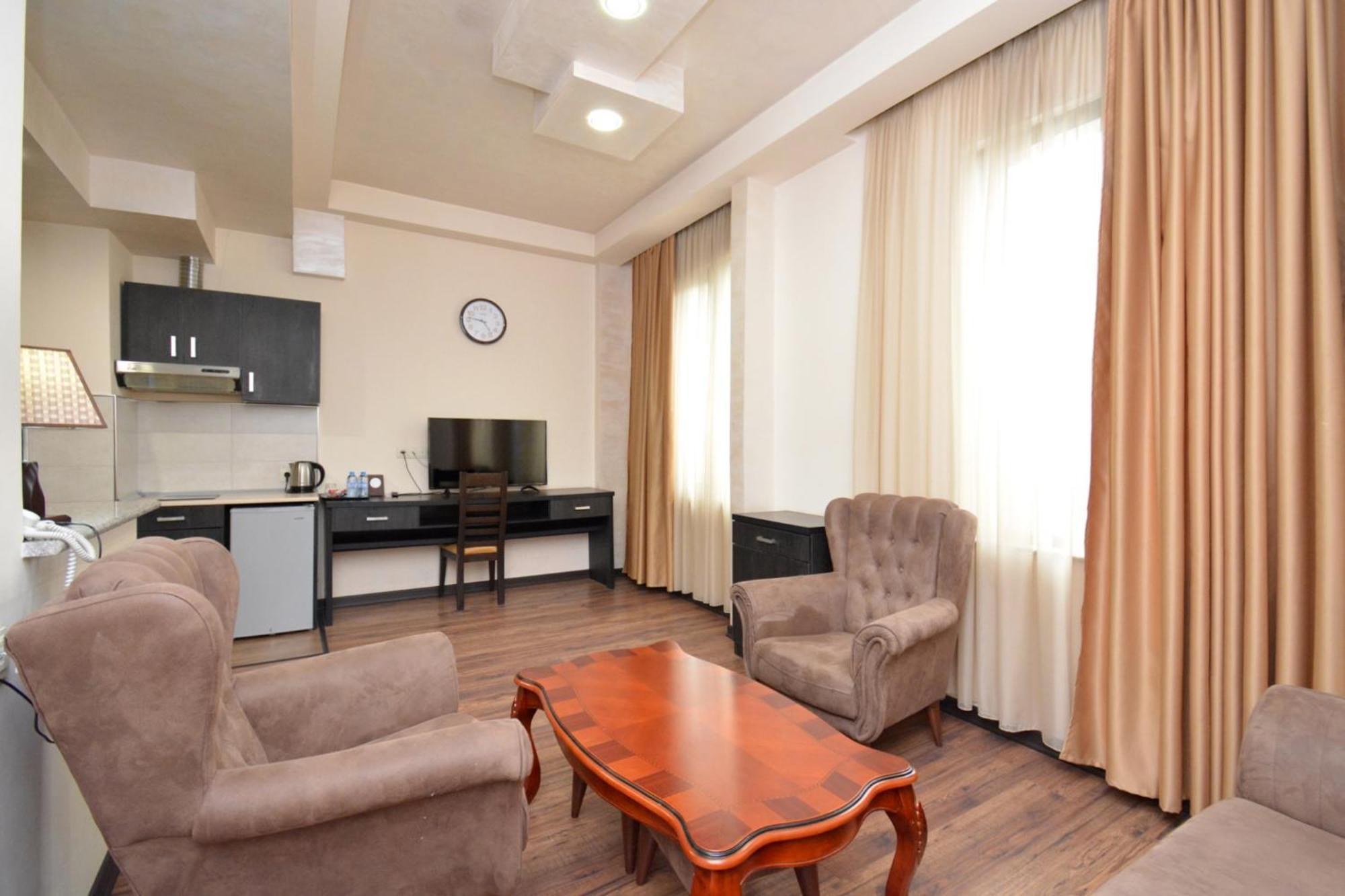 Hotel Partiez يريفان المظهر الخارجي الصورة