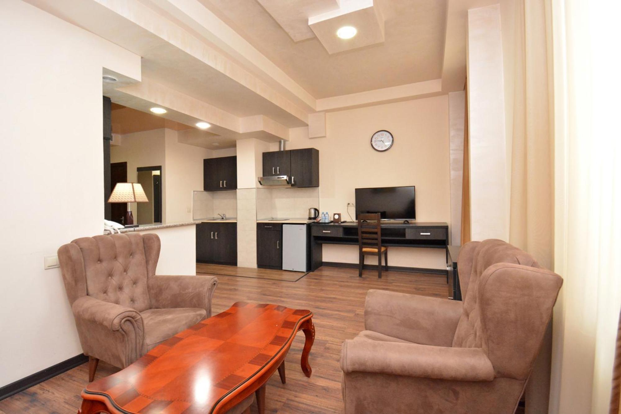 Hotel Partiez يريفان المظهر الخارجي الصورة
